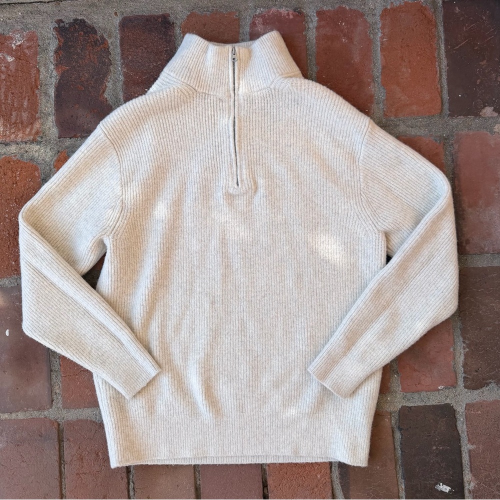 Uniqlo Off-White Sweater